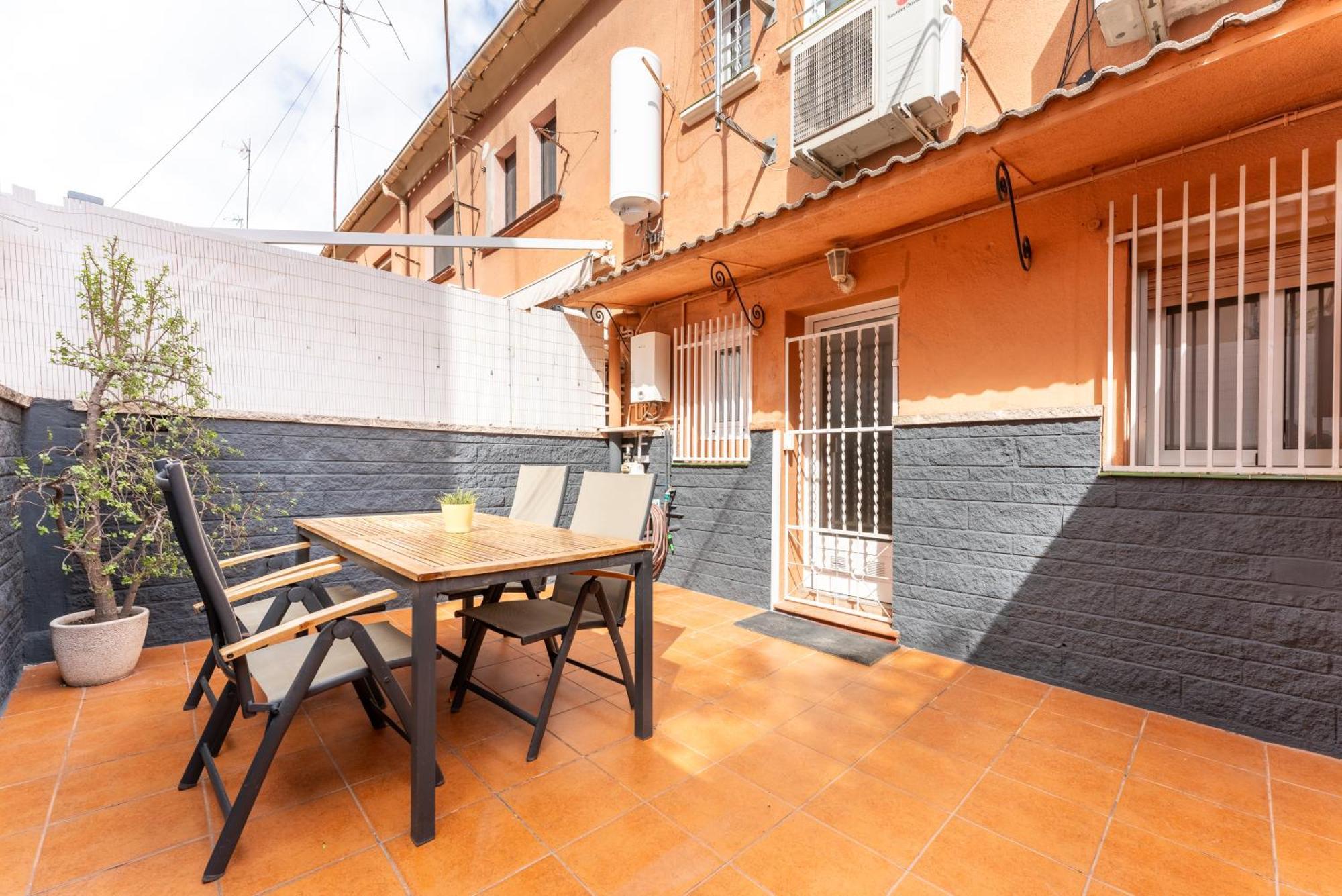 La Sagrera House Βίλα Βαρκελώνη Εξωτερικό φωτογραφία