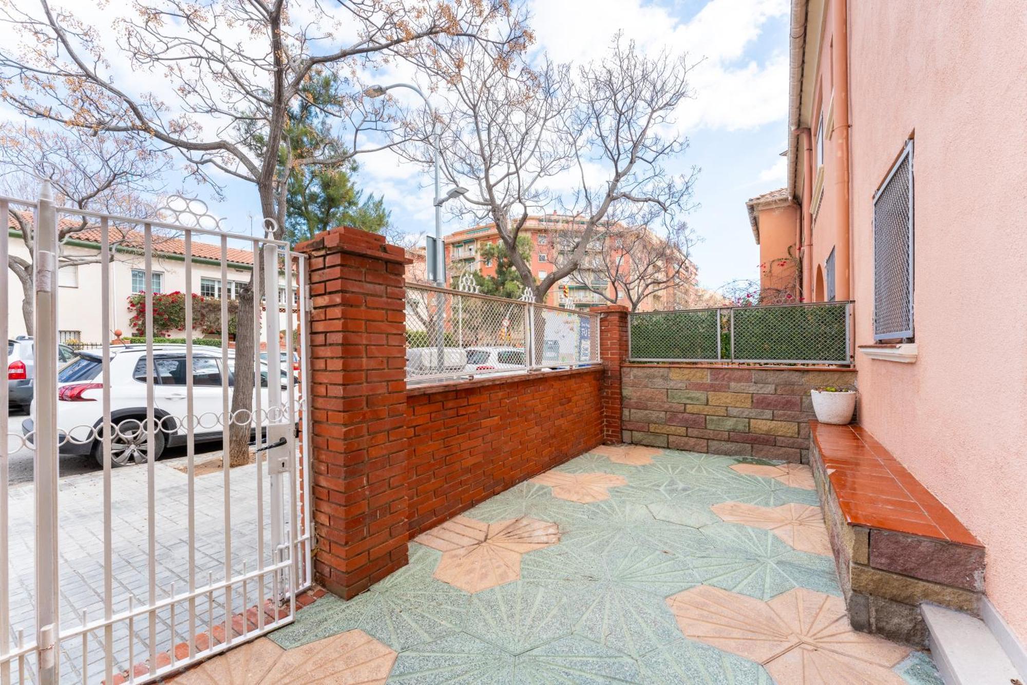 La Sagrera House Βίλα Βαρκελώνη Εξωτερικό φωτογραφία